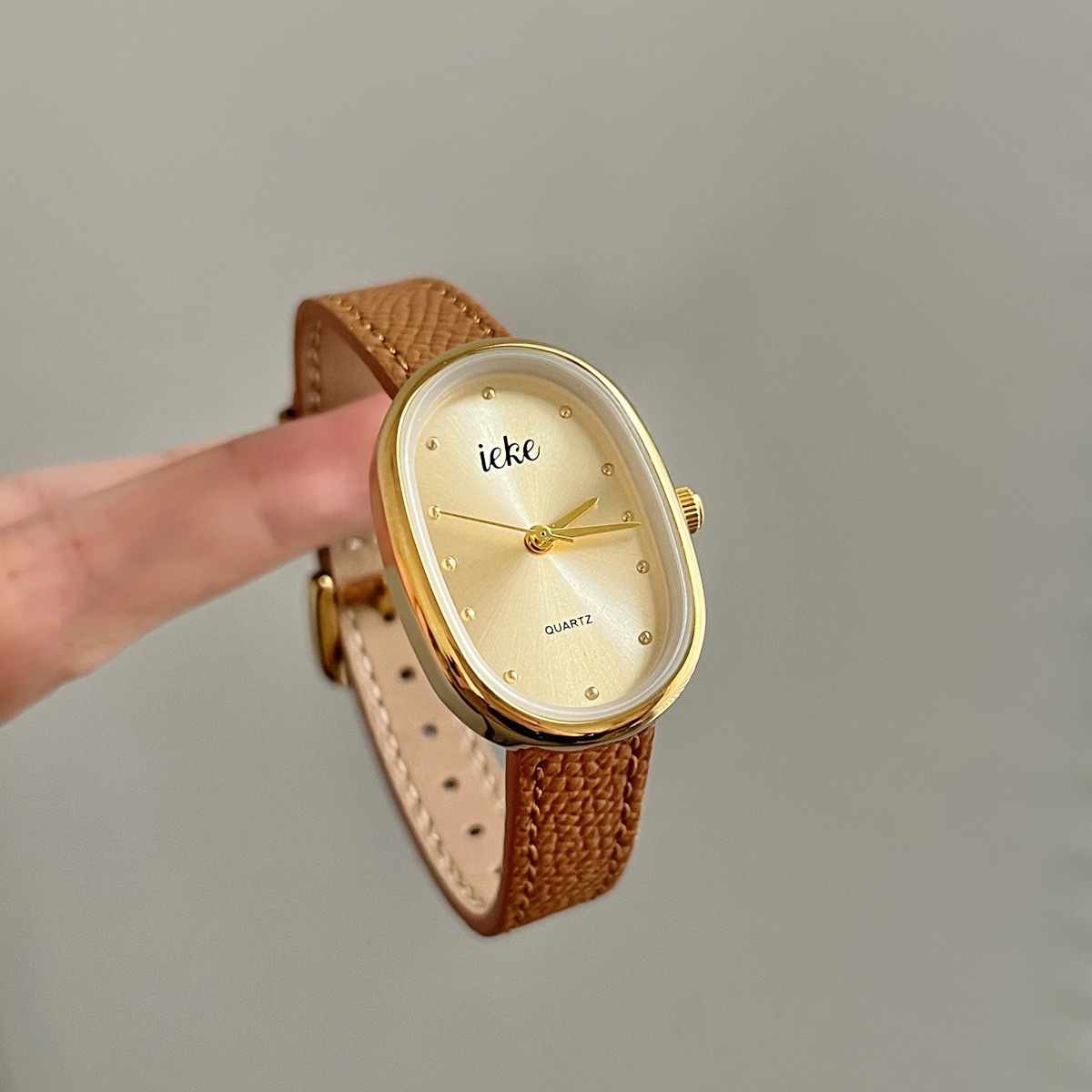 Ieke Women's Watch Light Luxury Niche Fashion Trendy Leather Strap Oval Watch Wholesale