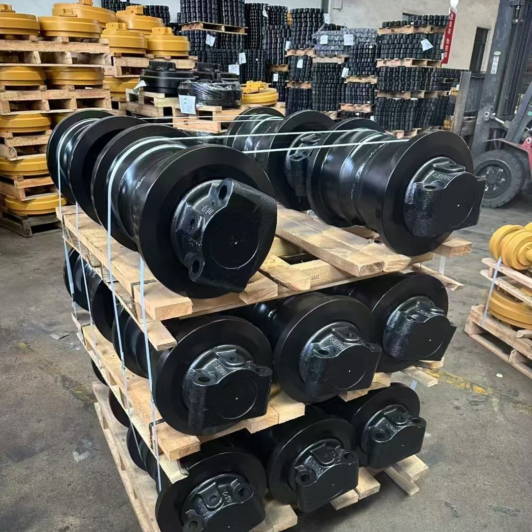 厂家供应 PC240-8挖掘机拖轮 挖掘机底盘件 四轮一带