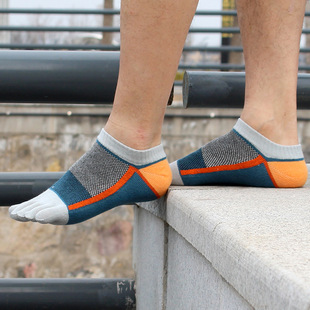 Men's Summer Thin Short Cotton Socks, Shallow Invisible Toe Socks, Sweat-Absorbent and Odor-Resistant, Keep Feet Fresh