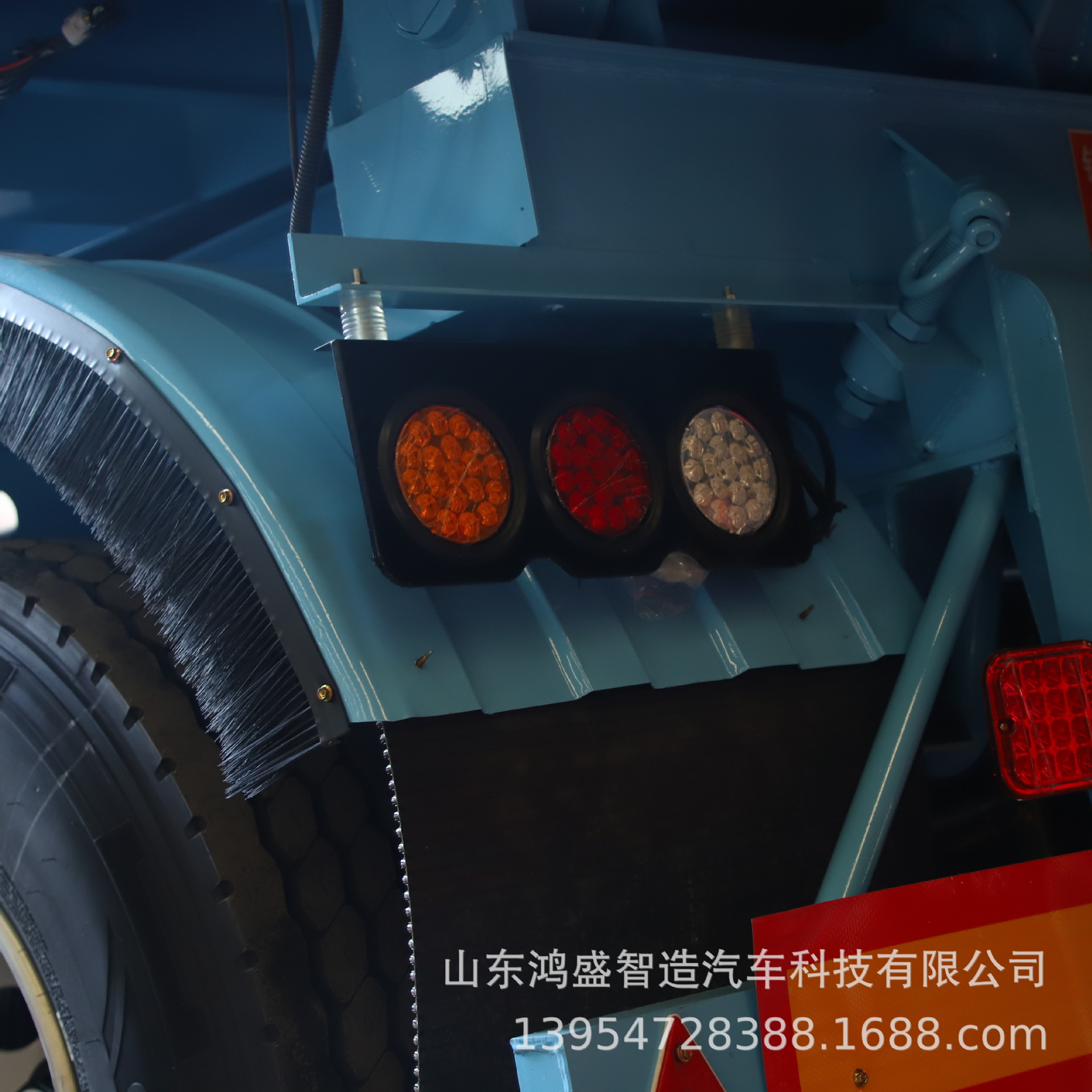 Rollover Dump Semi-Trailer with Heightened Sides for Bulk Grain Transport, Semi-Trailer for Sand and Gravel Materials, Deposit Required