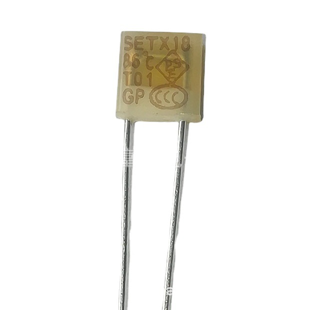 供应X18 86度3A方形温度保险丝  热熔断器 热保护器
