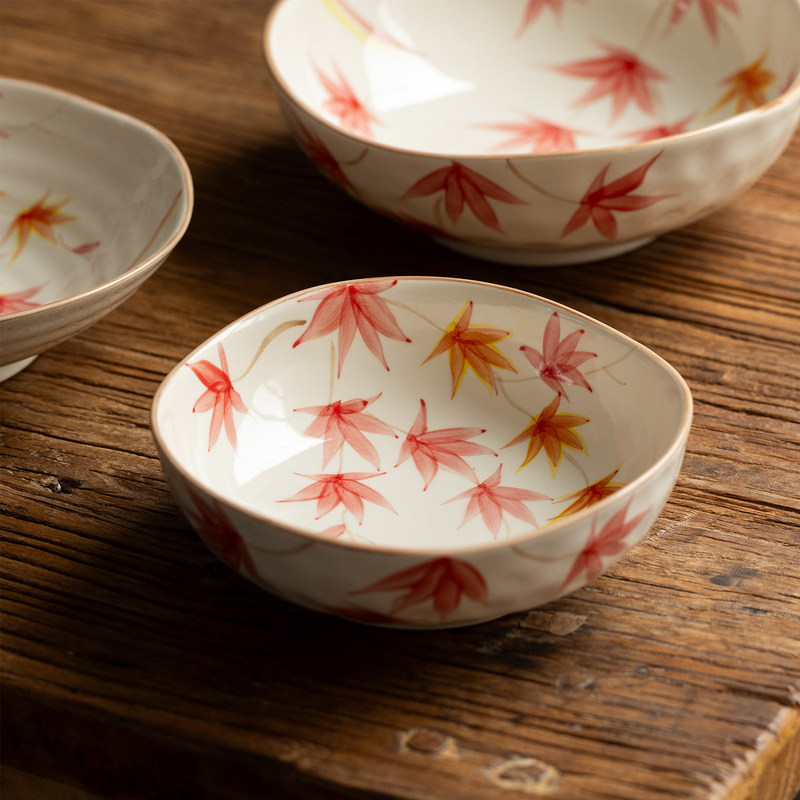 Japanese Imported Mino Ware Red Maple Leaf Bowls and Plates, Japanese-Style Rice Bowls, Dish Plates, Household Deep Bowls, Bone Plates, Soup Bowls Japanese Imported Mino Ware Red Maple Leaf Bowls and Plates, Japanese-Style Rice Bowls, Dish Plates, Household Deep Bowls, Bone Plates, Soup Bowls