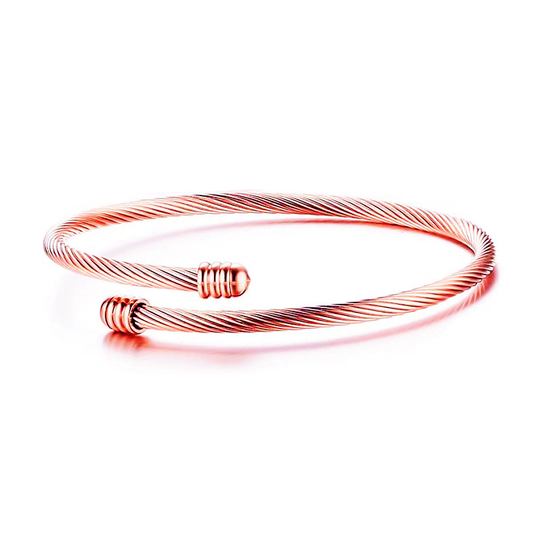 Chapado al vacío de oro rosa en el horno