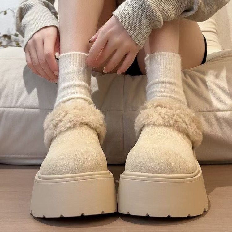 Thick-Soled Dual-Use Snow Fur Slippers for Women, 2026 Winter New Versatile Style, Fleece-Lined, Thickened, Warm Birkenstock-Style Cotton Shoes Thick-Soled Dual-Use Snow Fur Slippers for Women, 2026 Winter New Versatile Style, Fleece-Lined, Thickened, Warm Birkenstock-Style Cotton Shoes
