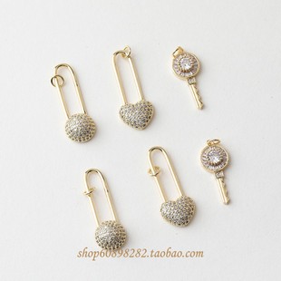 14K Gold-Plated Copper-Plated Real Gold Key Inlaid with Zircon Necklace Pendant DIY Beaded Handmade Material Accessories