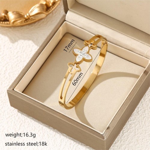 Titanium steel four-leaf clover fashionable rhombus diamond-hallmarked four-leaf clover bracelet for women, unique design with a sense of luxury, lucky clover bracelet