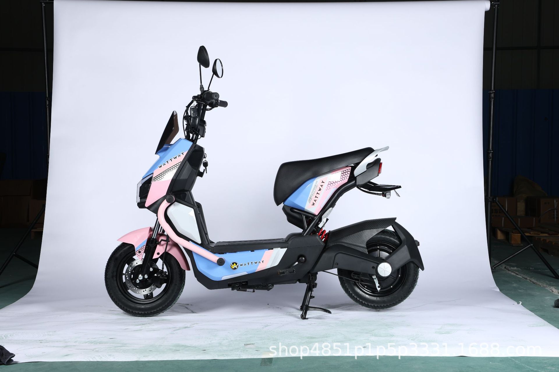 New Foreign Trade Model: Wolf Warrior Electric Motorcycle, Adult Two-Seater Electric Scooter, Exclusively for Export, Factory Wholesale