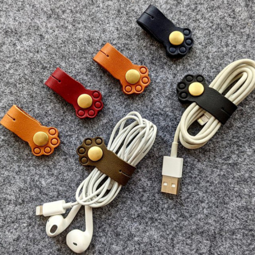 Cross-border Cute Cat Claw Style Buckle Cable Winder Headphone Data Cable Organizer Leather Portable Cable Buckle