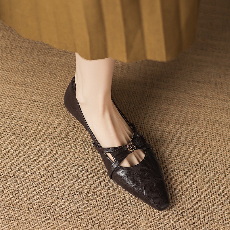 2026 primavera y verano nueva moda versátil puntiagudos zapatos Lefour zapatos de mujer superficial zapatos de trabajo de suela suave