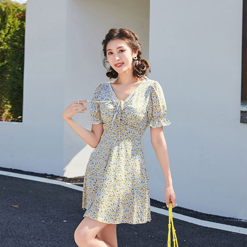 Gyeoengyang Women's French Floral Conservative Slimming Teenage Belly Covering Fresh Student One-piece Swimsuit