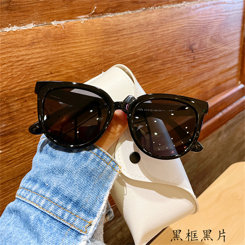黑框黑片.jpg