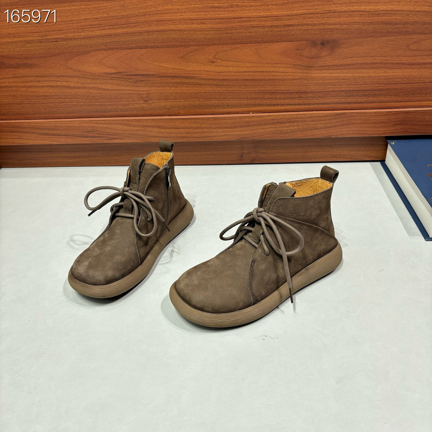 Boot nữ da thật cổ cao mũi tròn dây kéo bên lót nhung ấm — Màu xám chi tiết 6
