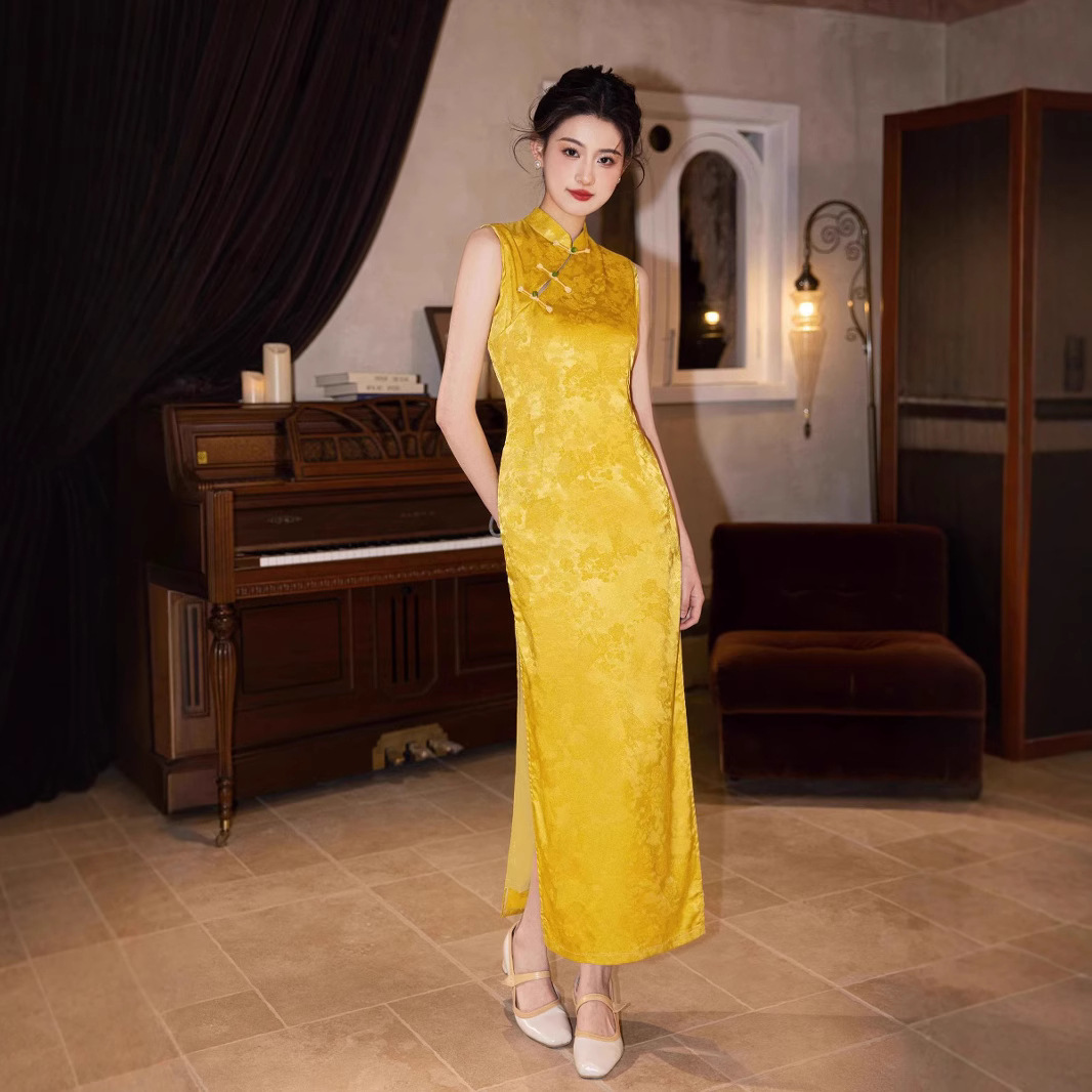 Summer 2025 Modified Cheongsam Retro Royal Sister Style New Chinese Yellow Sleeveless Elegant Daily Wear Cheongsam Dress