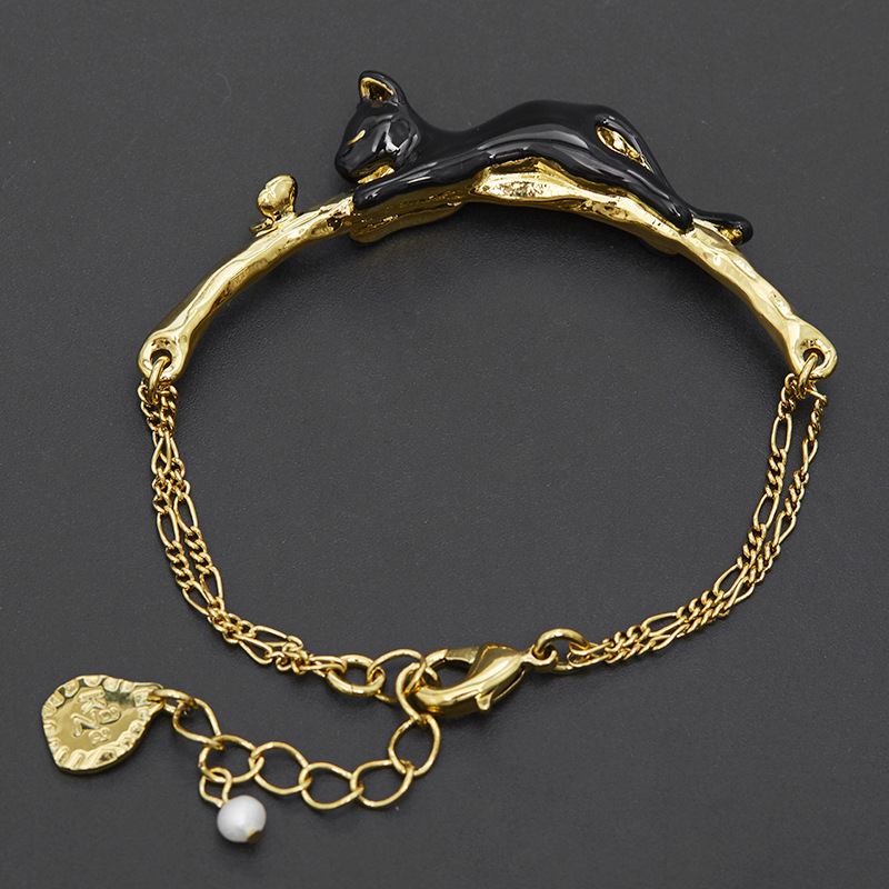 Wholesale fashion design enamel glaze Diamond stereo cute black cat bracelet pearl pendant bracelet women