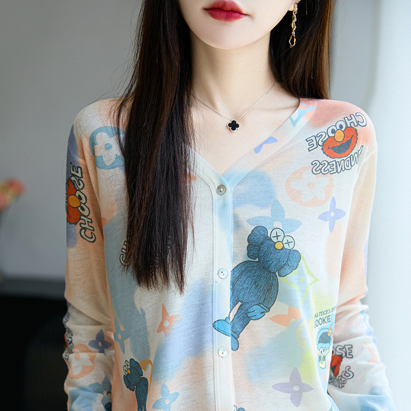 水溶印花晕染针织开衫女春秋薄莱赛尔V领水墨画上衣长袖毛衣外套