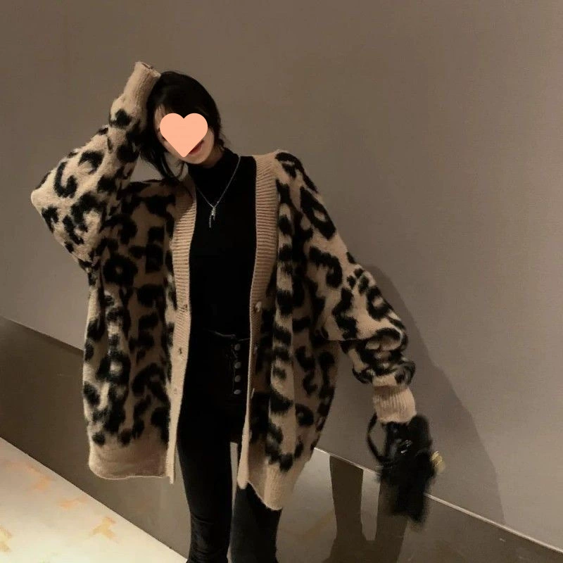 Spring knitted autumn jacket for mother, oversize