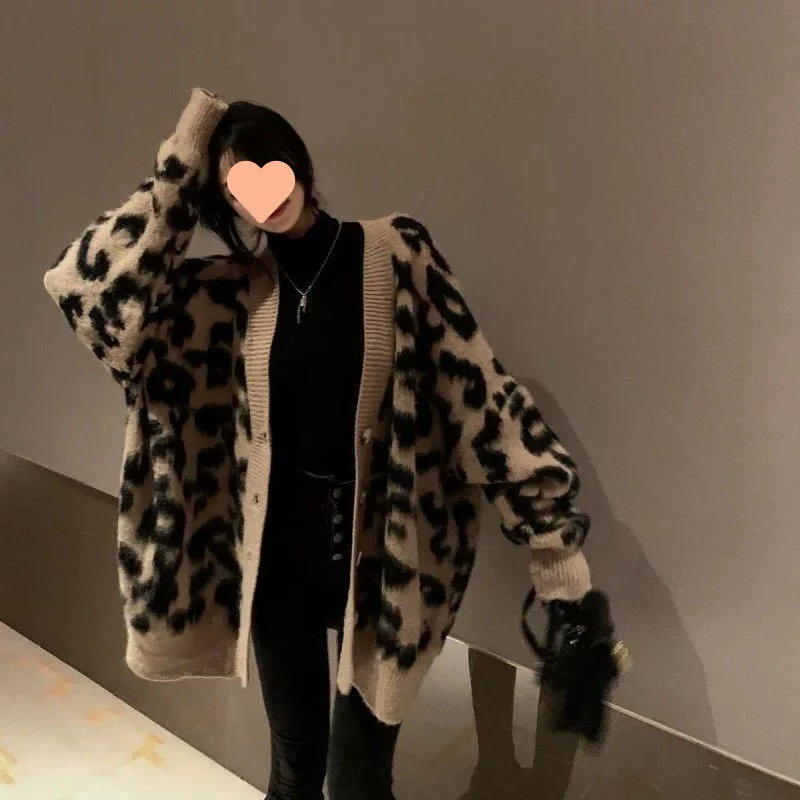 Spring knitted autumn jacket for mother, oversize