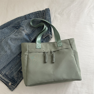 Capacious shopping bag for leisure, universal one-shoulder bag, shoulder bag