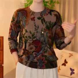 新品 一件代发直播爆款中老年妈妈时尚圆领宽松大码印花打底衫保