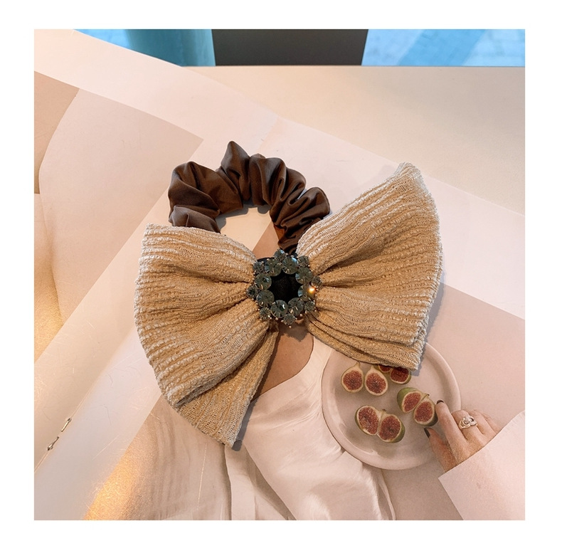 Retro Diamond Wave Embossed Folds Bow Hair Scrunchies display picture 5