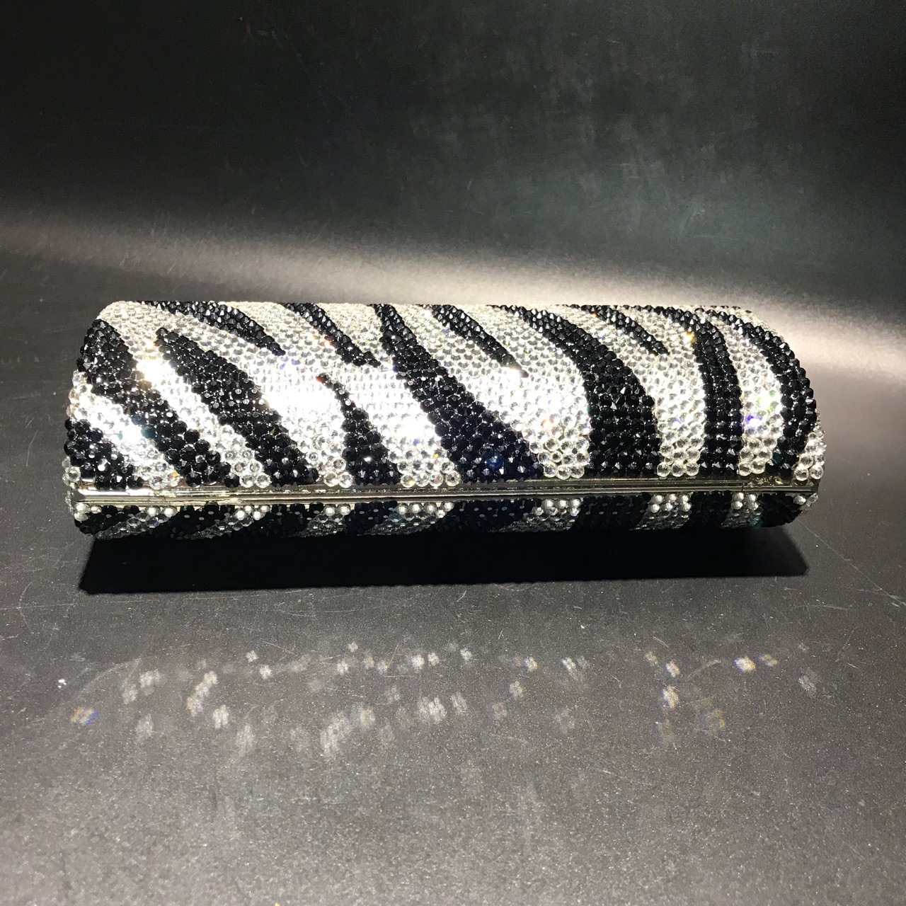 Transfronterizos nuevos cebra diamantes bolsa de cena europea y americana bolsa de diamantes de mano mano de mujer bolsa de diamantes de mano