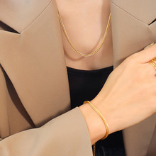 Marka法式镂空链条细链条项链锁骨链钛钢镀18k金极简手链首饰套装