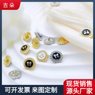 ������r�������o��Ůʿ���ټ~�ۺ����Y�c��ᘿ������ӈA��С���L