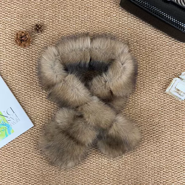 New Korean-Style Faux Fox Fur Warm Scarf, Fashionable Autumn and Winter Straight Bamboo Pattern Scarf for Women, Enhances Elegance