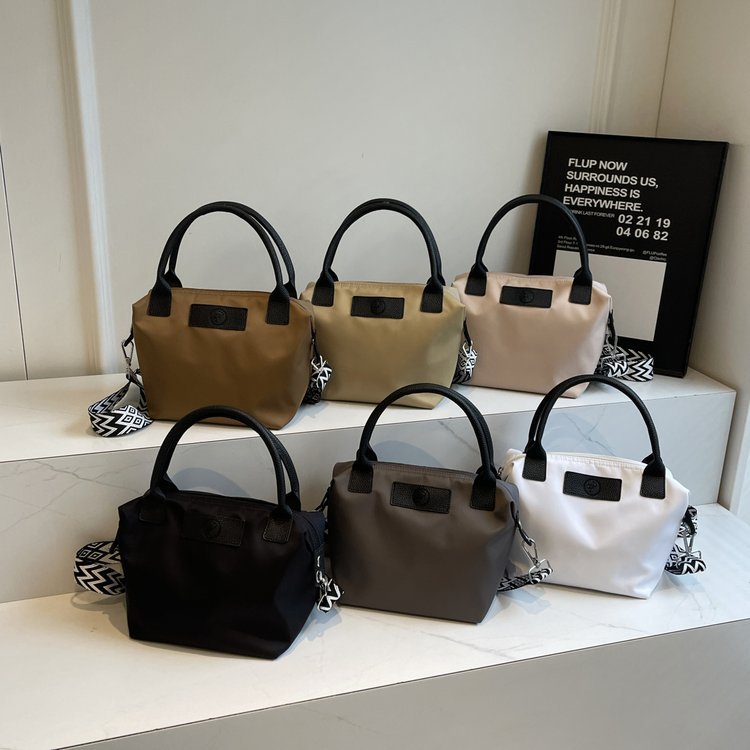 Belleza única, solo porque nuestros bolsos son únicos