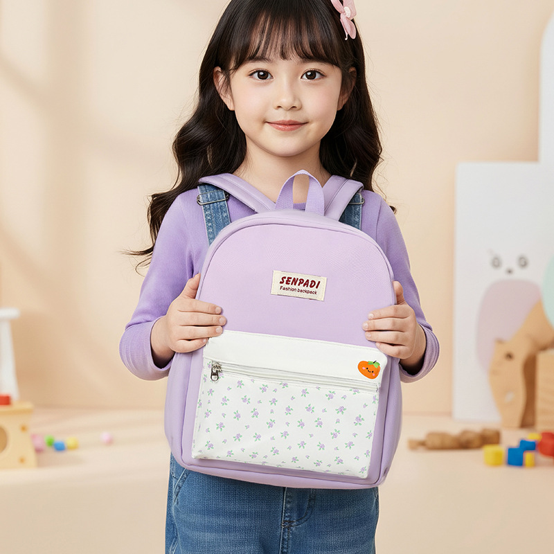 Literatura y arte frescas pequeñas flores cortadas mochila de niños y niñas, mochila de estudiantes de escuela primaria de color extranjero 2026 nueva mochila infantil