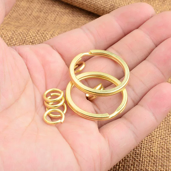 Metal Brass 3cm Alloy Large Circle Keychain Accessories Home Car Keychain Decorative Open Small Circle Wholesale
