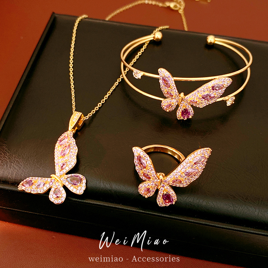 Collar de mariposa de piedra púrpura ligero de lujo nicho cadena de clavícula de alta calidad temperamento de moda conjunto de joyería versátil