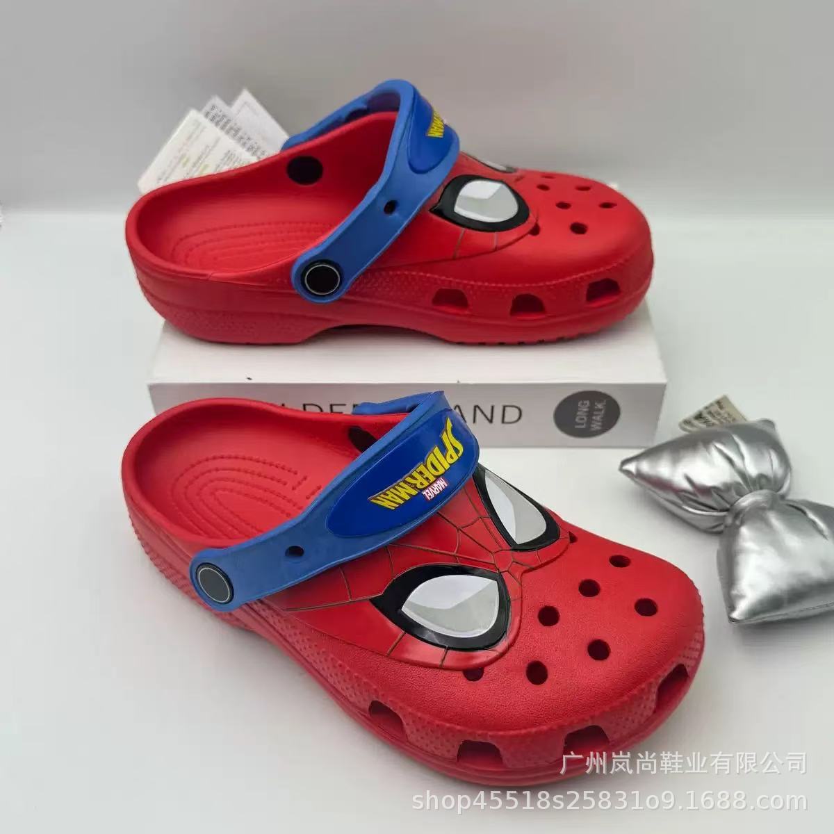Zapatos con agujeros para niños estrella clásicos Sandalias de bebé para hombres y mujeres Verano para niños pequeños y medianos Baotou antideslizante e impermeable marea se puede vender al por mayor