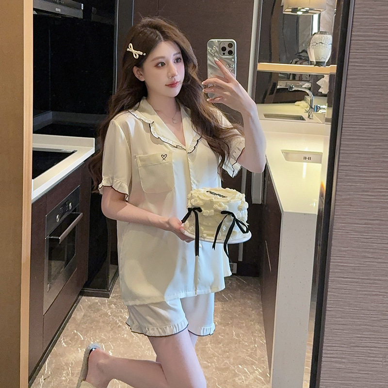 Physical Store Ice Silk Pajamas Women's Summer Sweet ISN Style Elegant Cardigan Short-sleeved Shorts High-end Sense Home Clothes Physical Store Ice Silk Pajamas Women's Summer Sweet ISN Style Elegant Cardigan Short-sleeved Shorts High-end Sense Home Clothes