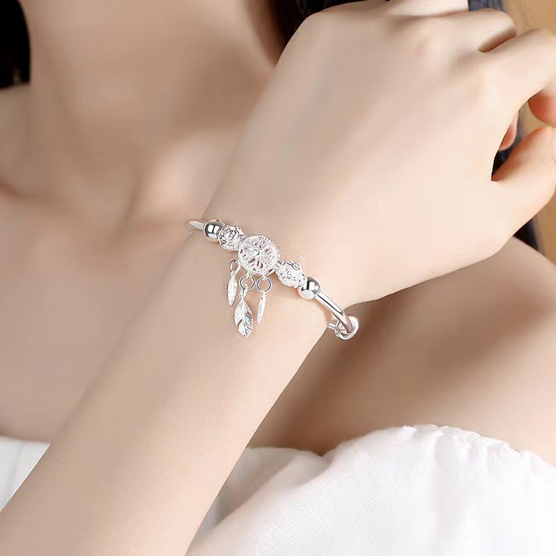 Japonés y coreano caliente-Venta de sueño catcher pluma plata Push-Pull hebilla ajustable pulsera temperamento verano mujeres moda pulsera de cobre