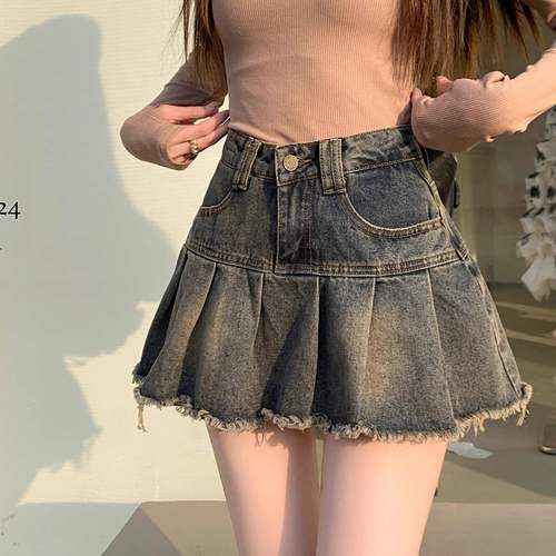 Vintage Frayed Denim Half-Body Skirt for Women - Summer Washed Distressed Design High-Waisted Hip-Hiding Skirt with Pleated Short Length