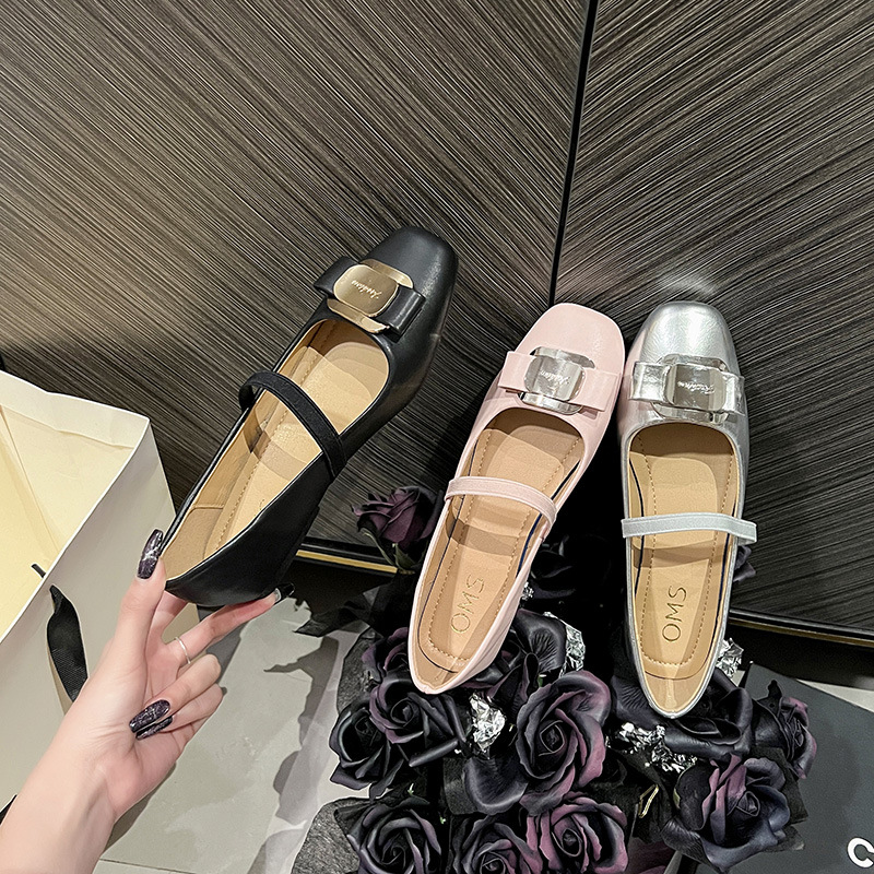 Plus Size Women's Shoes Square Toe Metal Buckle Ballet Shoes Women's Shoes Bow Retro Mary Jane Shoes One-Line Buckle Flats