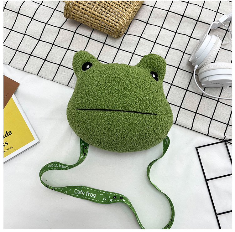 2021 Autumn New stylish and cute green frog single-shoulder crossbody bag wallet plush toy birthday gift for girls undefined