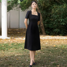 优雅复古名媛风黑色连衣裙女设计感夏季短袖小黑裙气质工装工作服
