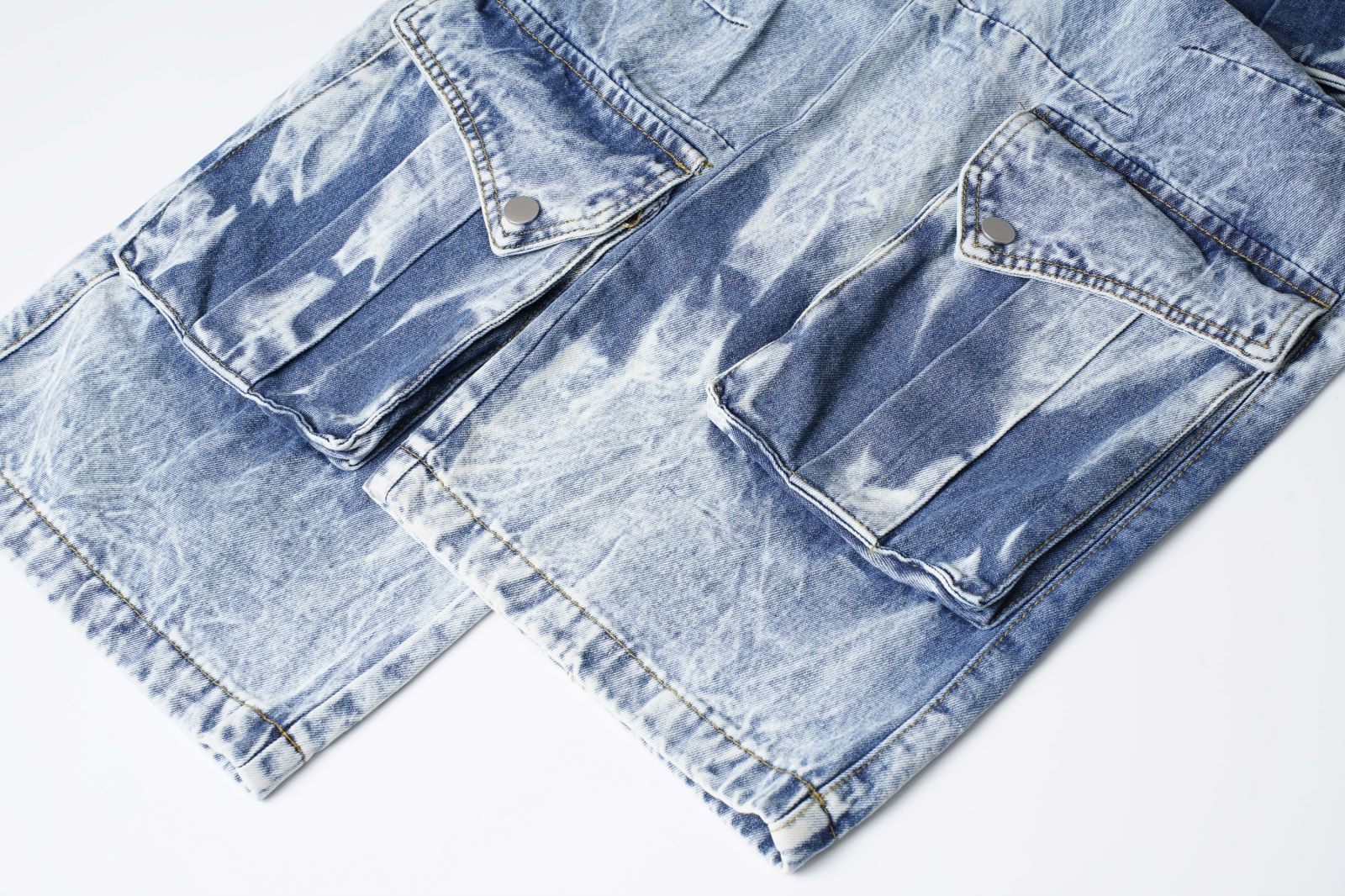 Abbigliamento maschile 2024 autunno nuovi prodotti foto reali pantaloni in denim lavato multitasche alla moda high street personalità_voghion.com