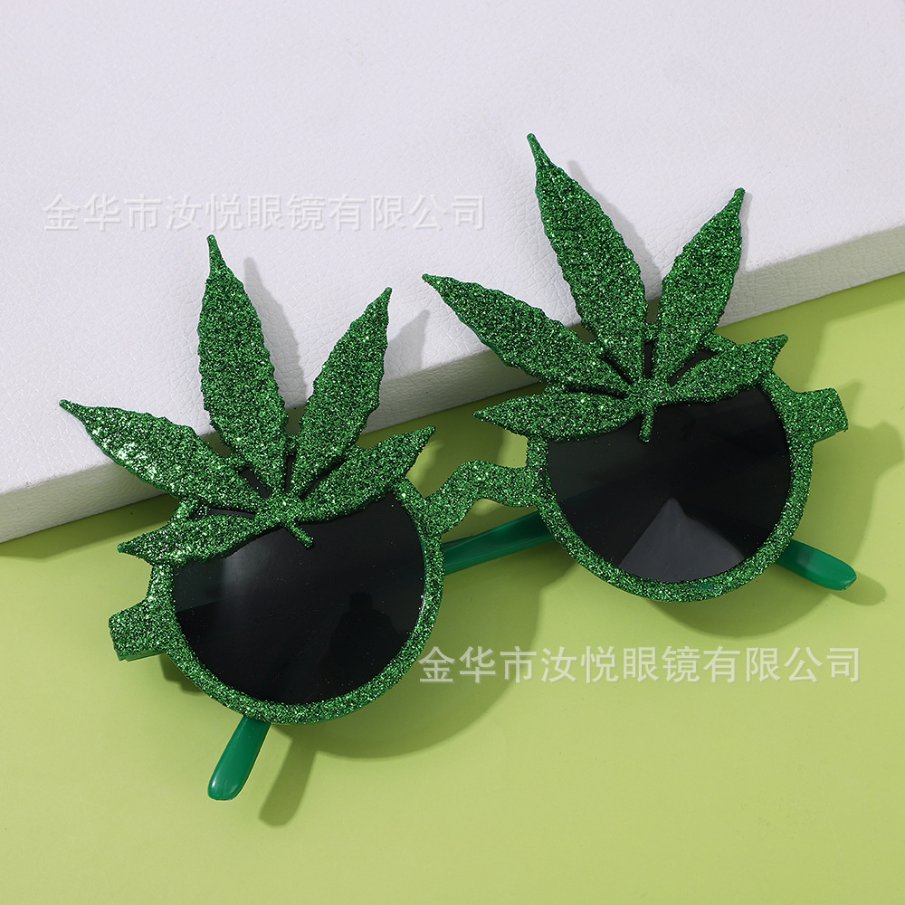 绿色节眼镜