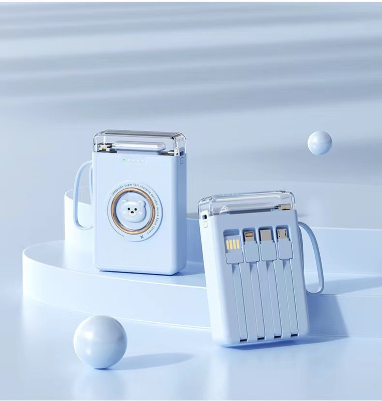 新型20000ミリアンペアは強い光の懐中電灯を持っています。|undefined