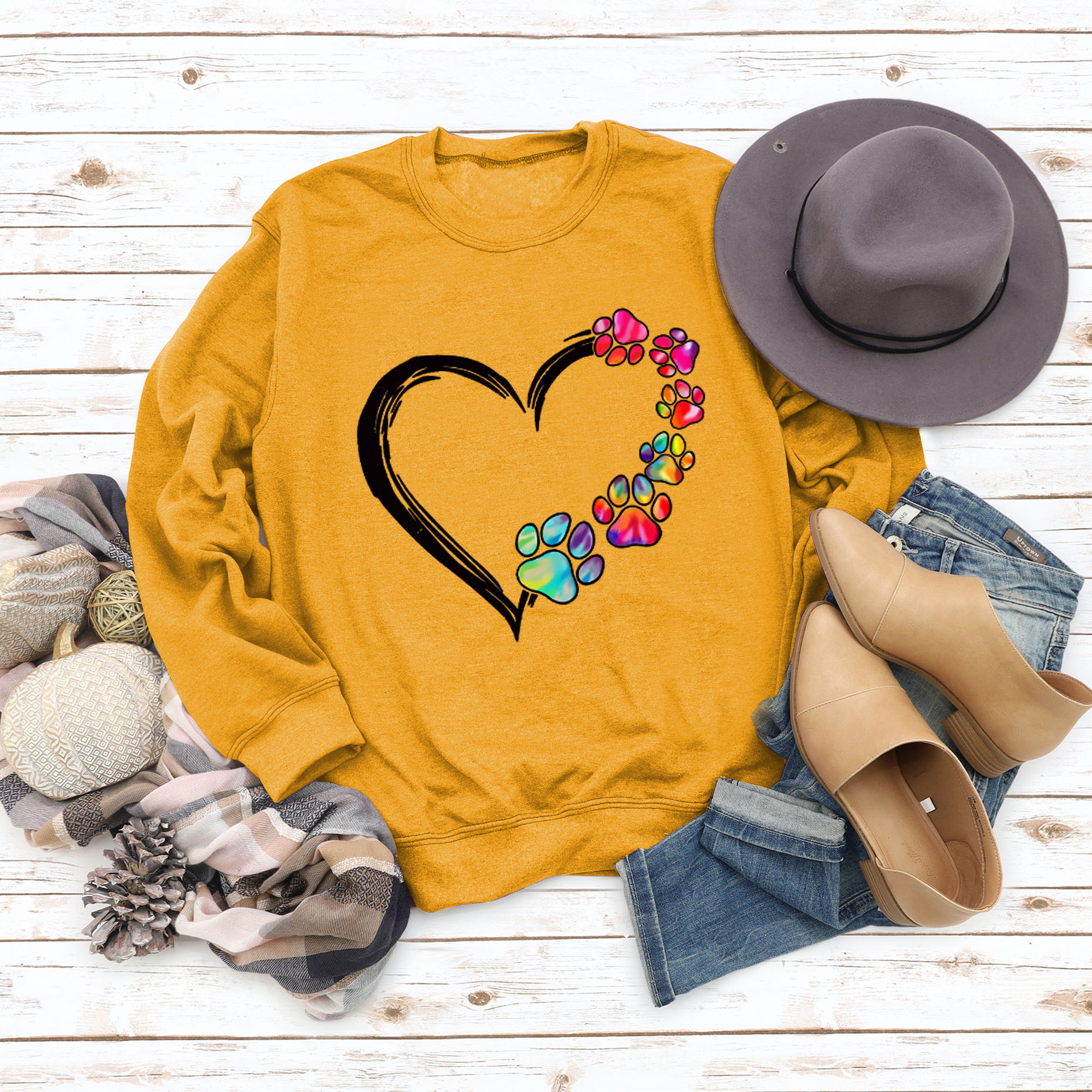 Amazon desea el día de San Valentín europeo y americano Otoño e Invierno tops de mujer Comercio exterior europeo y americano amor perro impreso colorido suéter impreso