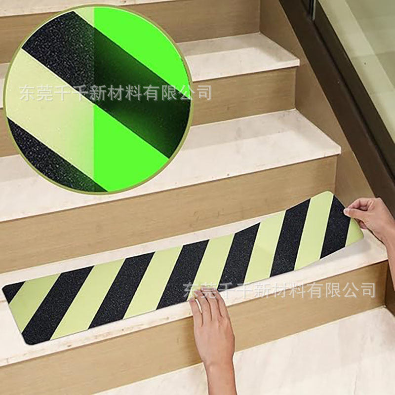Non-slip matte hair band