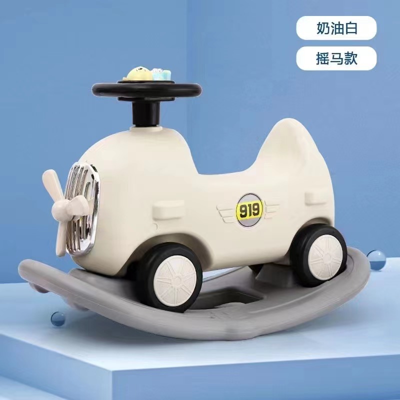 Caballo mecedora de los niños de la manera 1-2 años de edad juguete del bebé del regalo engrosada de plástico con música bebé Trojan caballo mecedora