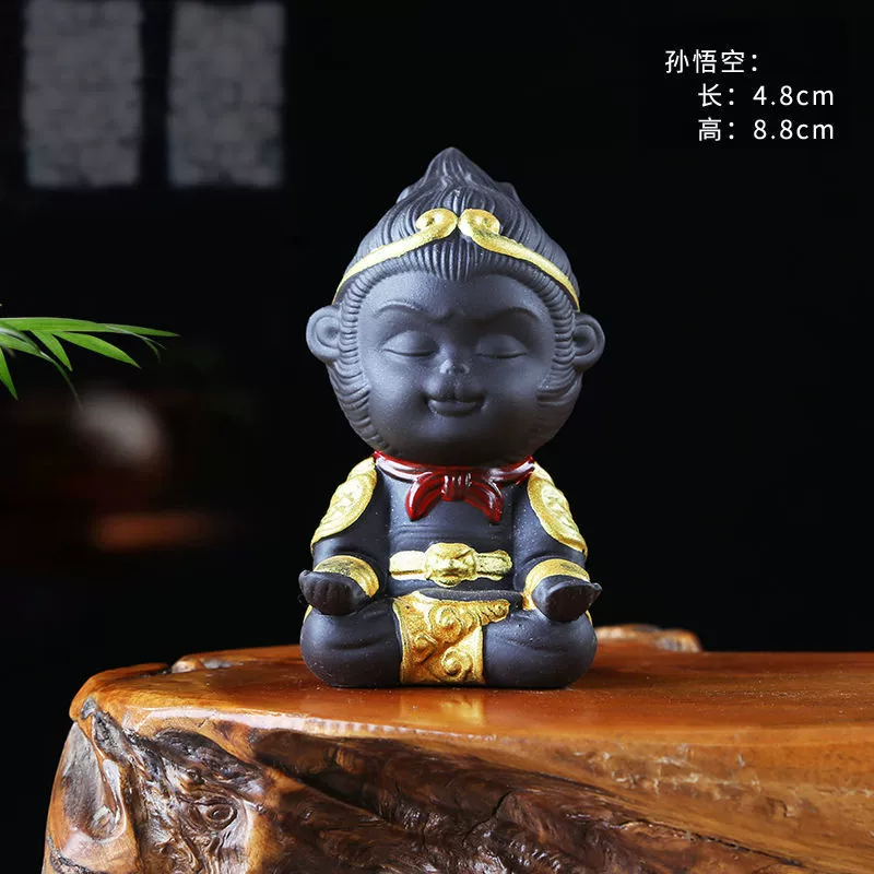 Qitian Dasheng Sun Wukong's ornament fish tank landscaping purple sand tea pets aquatic rockery bonsai car tea pet