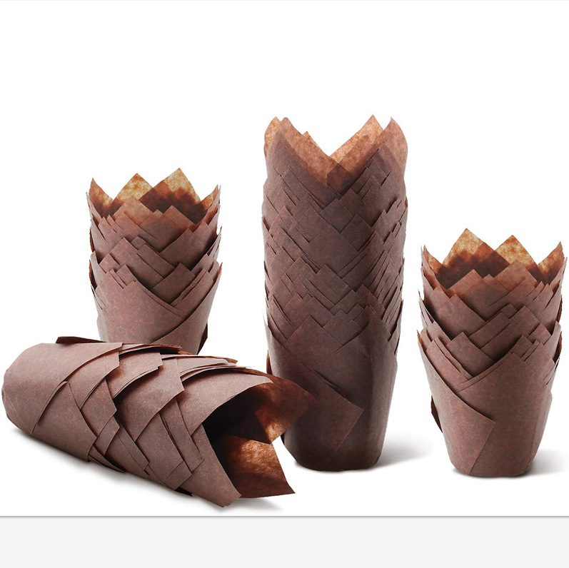 Desechable de alta temperatura resistente al aceite de café blanco medio Tulip llama torta taza de papel taza de muffin