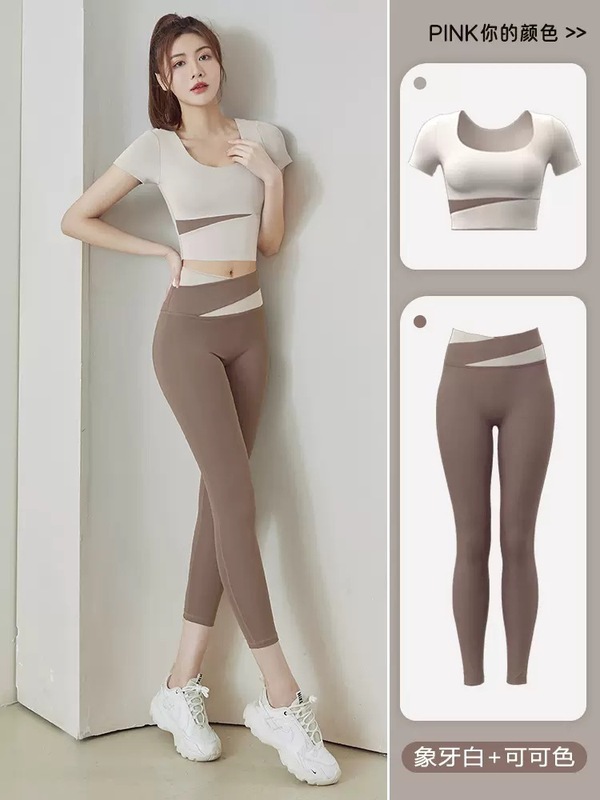 色合わせ半袖ヨガ服セット女性春夏露臍短い上着ヒップパンツランニングトレーニング服|undefined