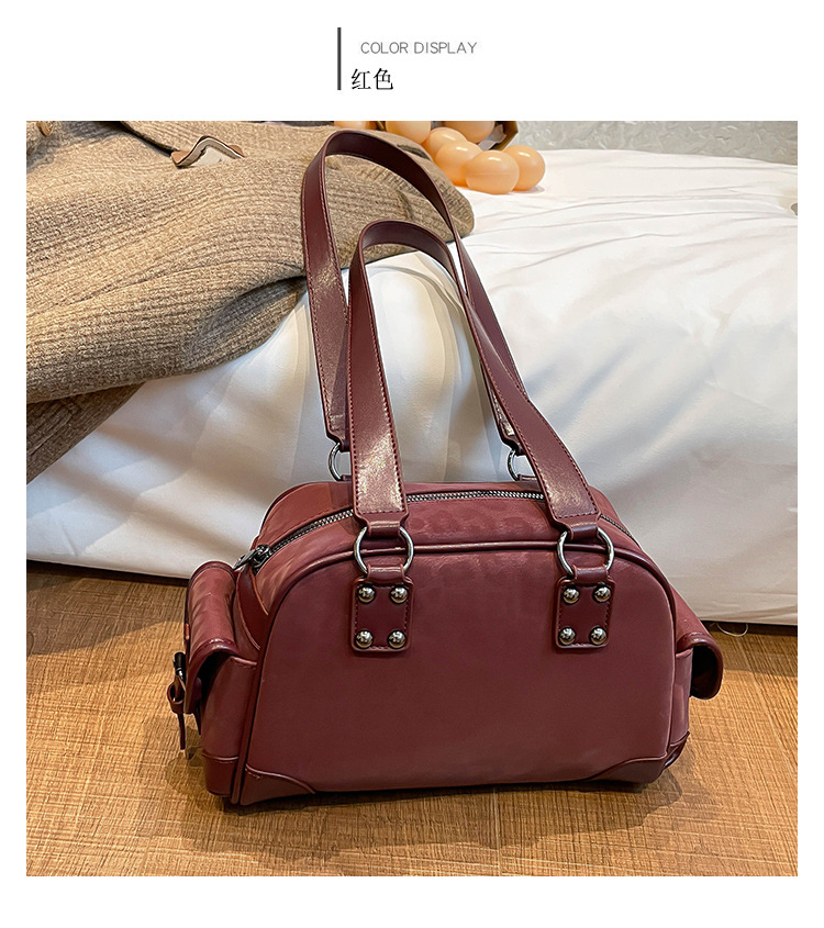 Bolsos de gran capacidad de alta sensación para mujeres 2026 retrógrado leopardo nicho de diseño bolsas de bolos de viaje simple bolsa de tote image 9