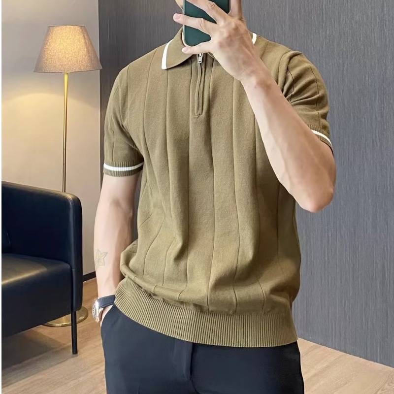 Fashionable casual polo